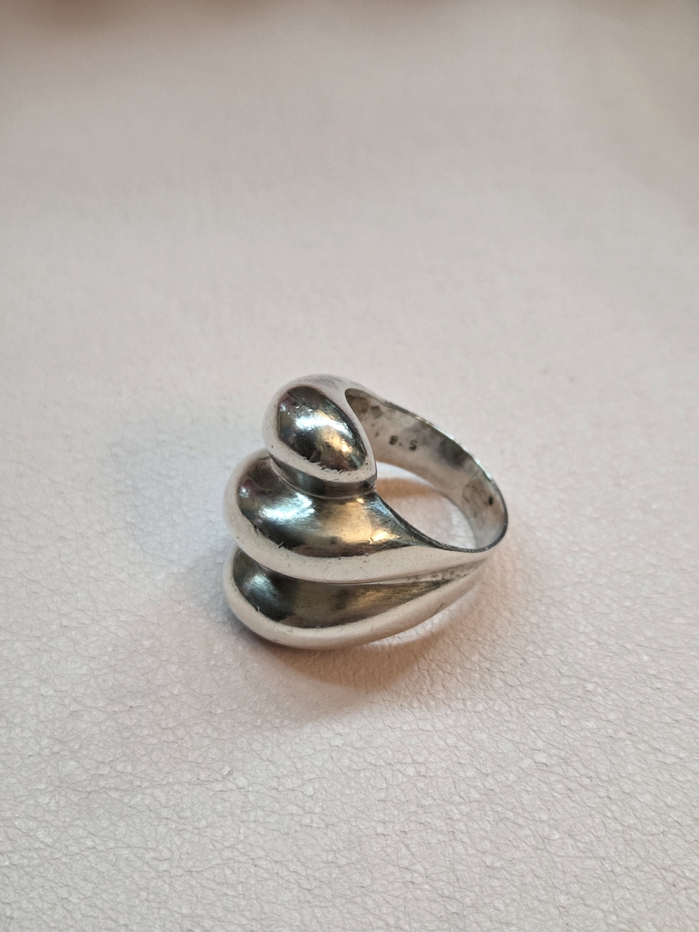 925 Sterling Silver Vintage Ribbed Statement Ring